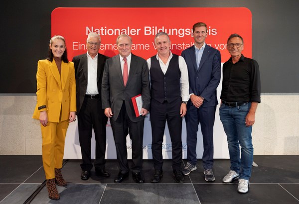 Le Prix national de la Formation remis au groupe Emil Frey  Le Prix national de la Formation remis au groupe Emil Frey